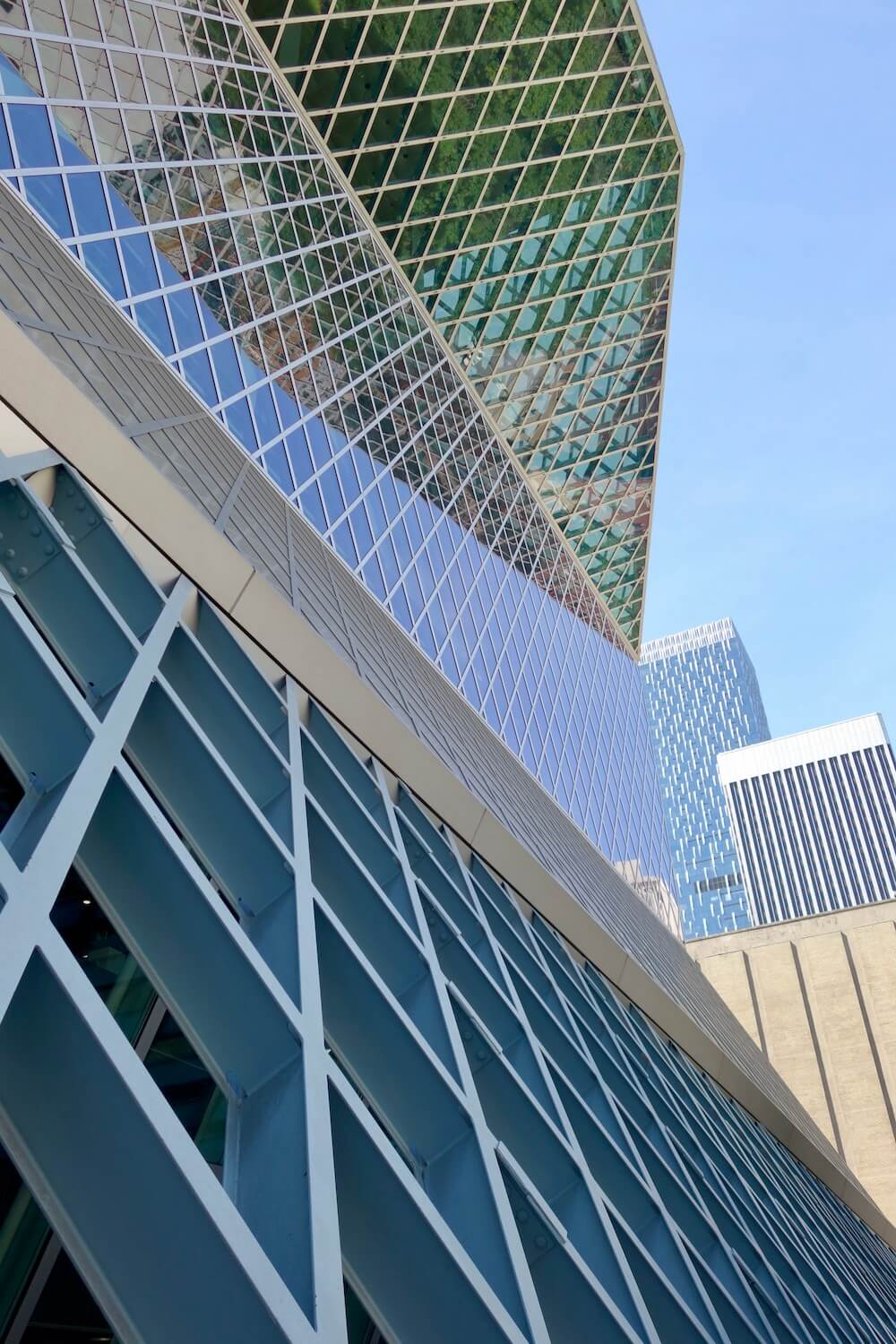 The interesting geometric shapes of the Seattle Public Library is iconic and represents the Hanged Man in the Major Arcana of the tarot.